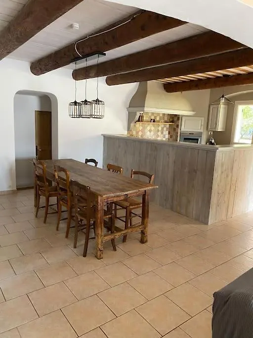 Location Maison Provencale Plan-d'Orgon France
