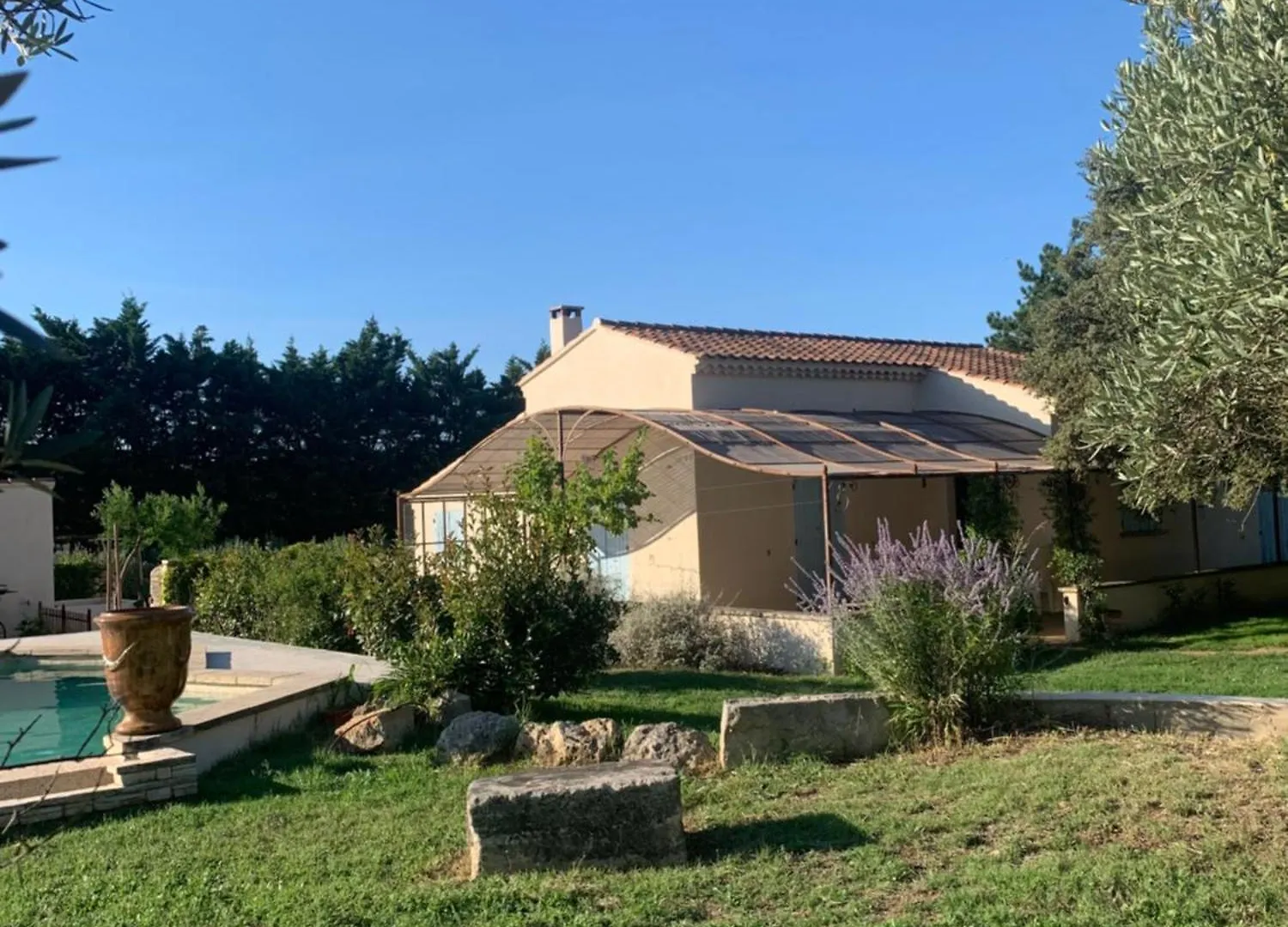 Location Maison Provencale Plan-d'Orgon France